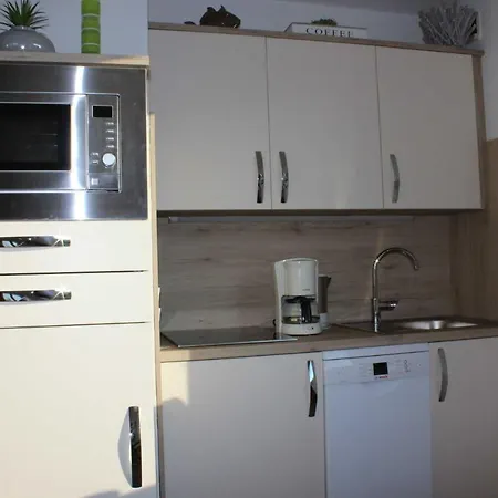 Lord Nelson App_ 410 Apartment *